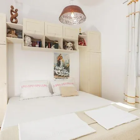Alma - Two Bedroom With Terrace And Sea View Apartment